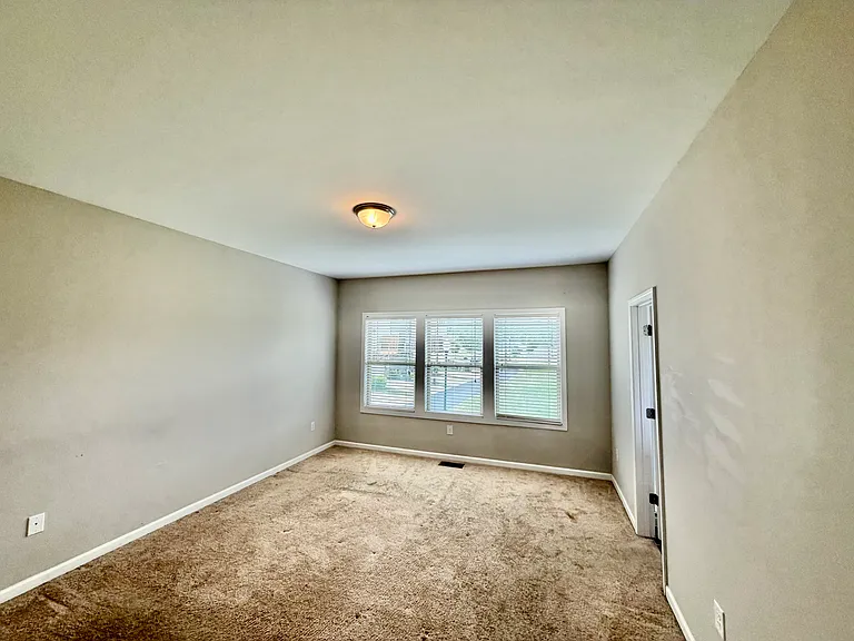 1828 Birdhouse Ln — Photo 13