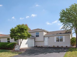 906 Meadowbrook Rd, Elwood, IL 60421