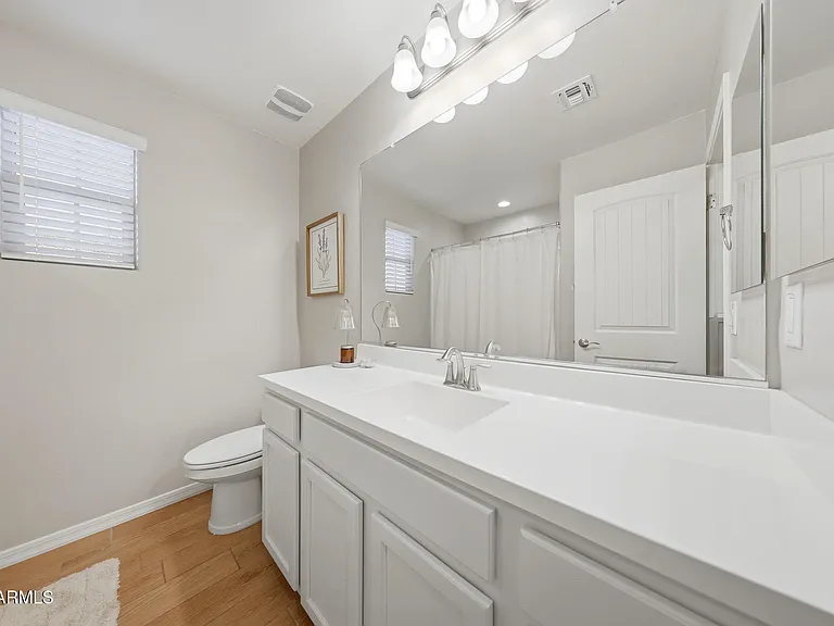 905 S Canal Dr #13 — Photo 31