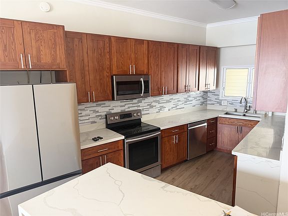 3rd image of 469 Ena Rd APT 2103