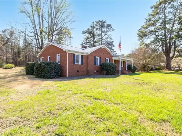 518 E Main St, Franklinville, NC 27248
