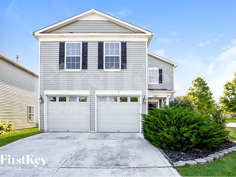 15358 Border Dr — Photo 1