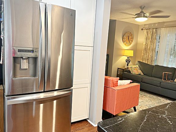 5th image of 1202 Rosner Dr