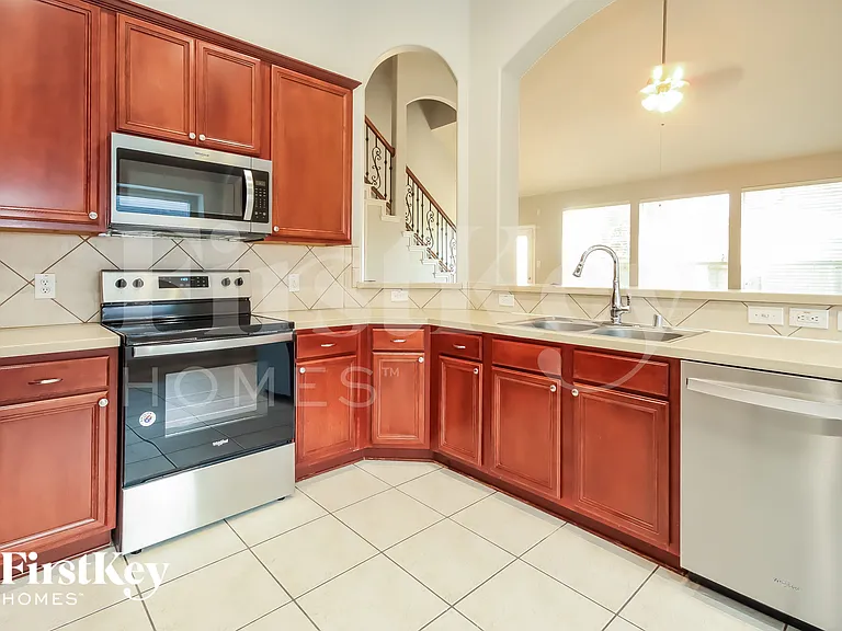12323 Crescent Mountain Ln — Photo 5