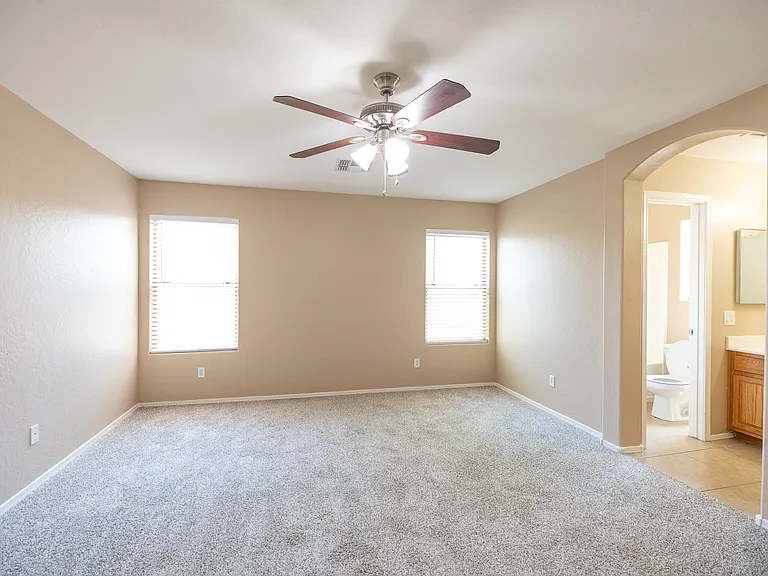 39931 N Zampino St — Photo 22