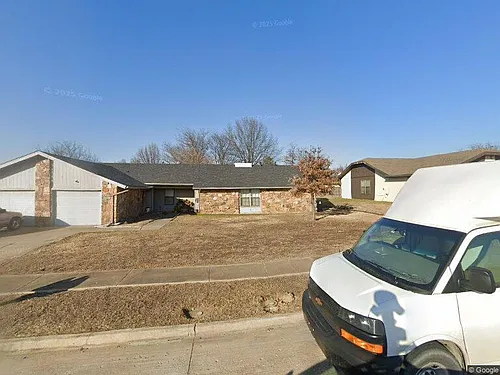 2312 W Ithica St Photo 1