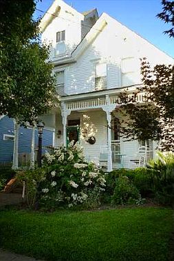 1st image of 127 Maryland Ave