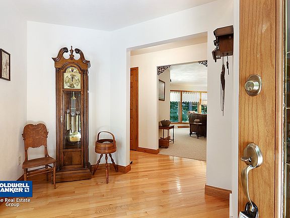 Another view of foyer