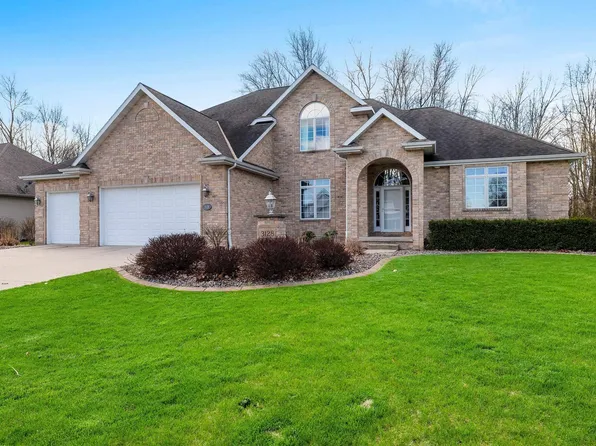 3128 Warm Springs Dr, Green Bay, WI 54311