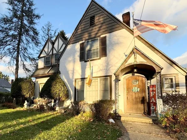 502 Edgewood Dr, Elmira, NY 14905