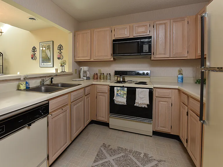 6211 Wrightsville Ave #105 — Photo 11