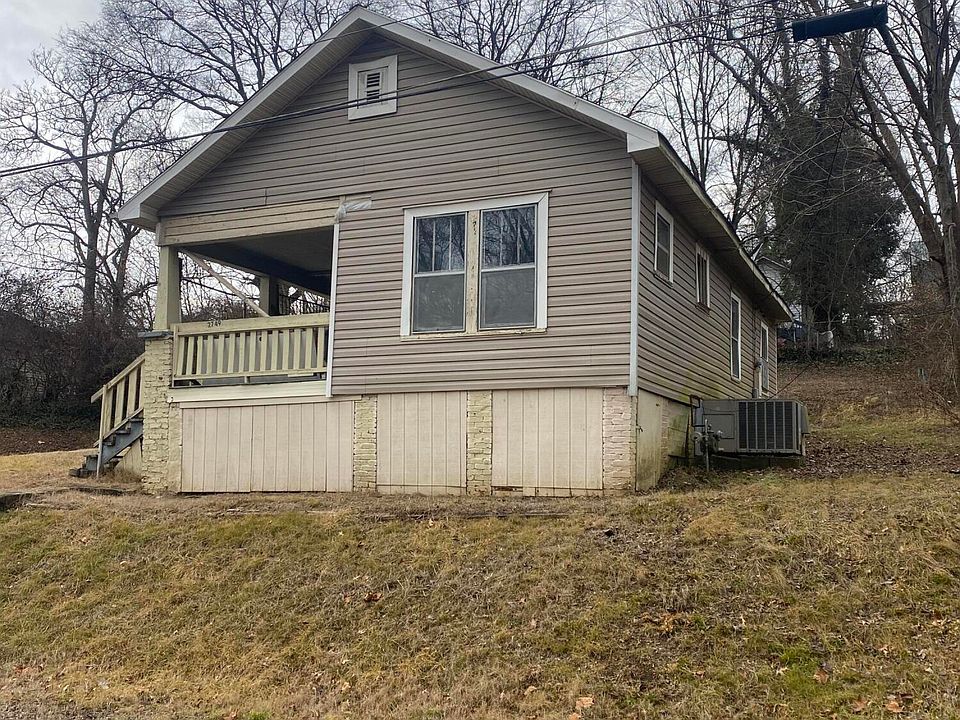 1st image of 2749 Washington Ave