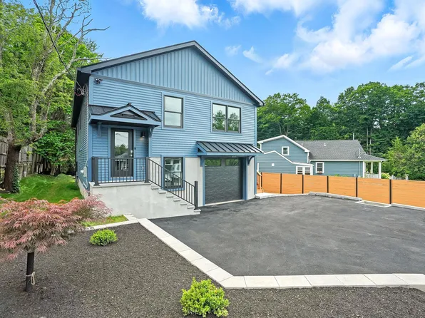 111 Naragansett Avenue, Ossining, NY 10562