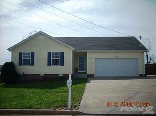 940 Lindsey Dr, Clarksville, TN
