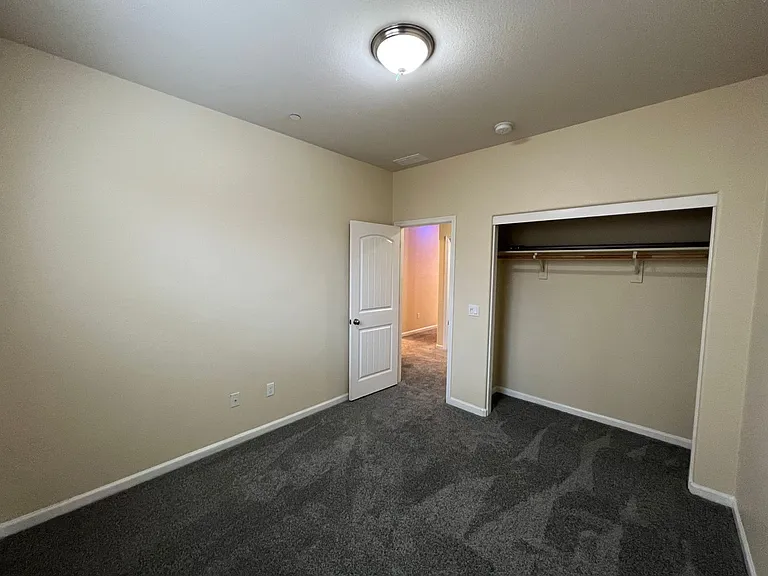 1484 Rock Springs Ave — Photo 25