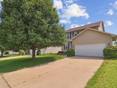 1475 93rd St, West Des Moines, IA, 50266