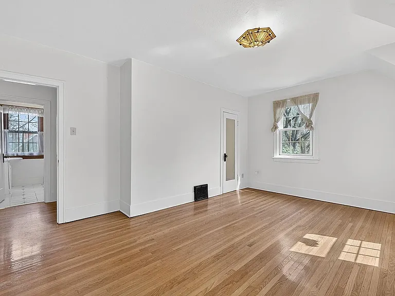 11608 Edinboro Rd NW — Photo 35