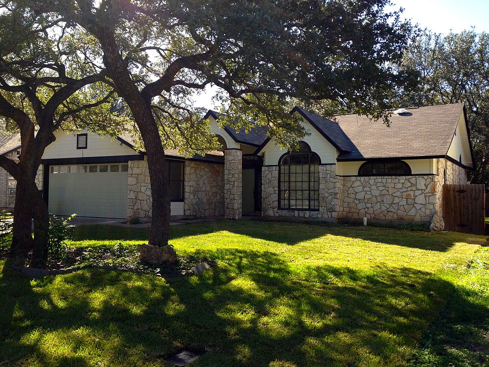 1st image of 1605 Honeyweed St