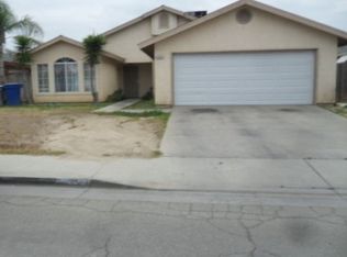 1902 Cascade Ave, Delano, CA 93215