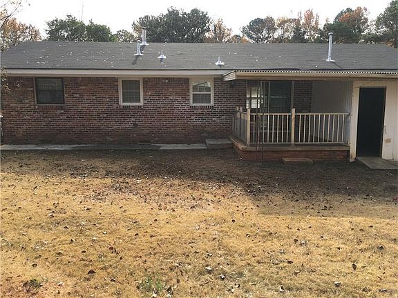 5th image of 827 Meadow Rock Dr