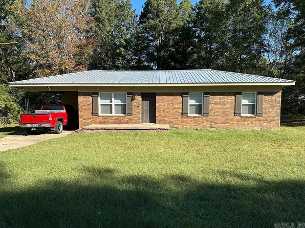 1608 Meadowbrook Dr, Heber Springs, AR 72543