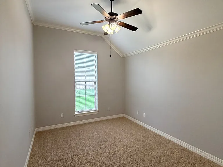 530 Antietam Dr — Photo 20