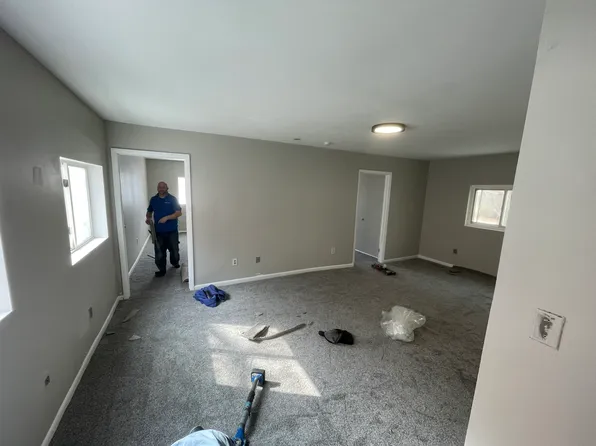 (undisclosed Address), Syracuse, NY 13208