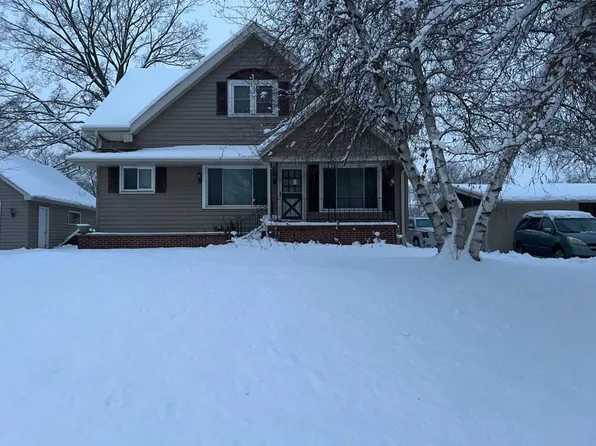 7867 N 55th St, Milwaukee, WI 53223