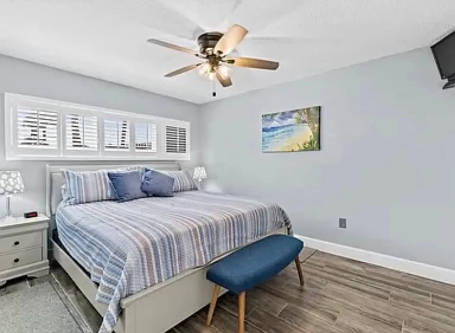 2 bed, 1.0 bath, $2,502 — Photo 3