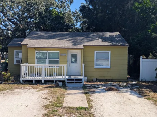 1701 13th St W, Bradenton, FL 34205