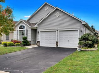 440 Monticello Ln, Lakewood, NJ 08701
