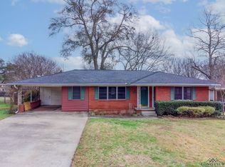 1218 Fox Ln, Longview, TX 75601