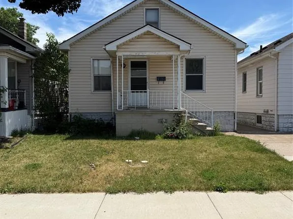 1814 Cadillac St, Windsor, ON N8W 3X9