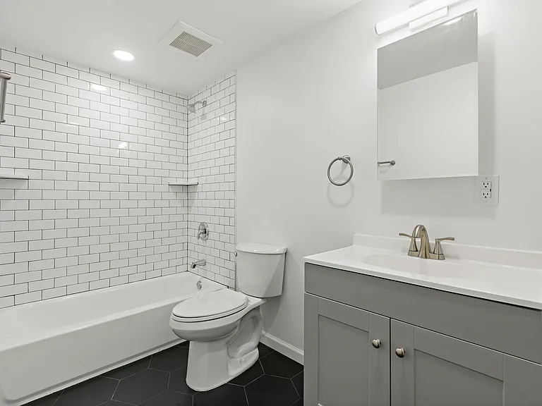 173 Van Horne St #1 — Photo 15