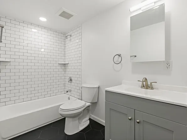 173 Van Horne Street image 15 of 22