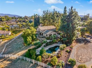 40395 Calle Fiesta Ave, Temecula, CA 92591