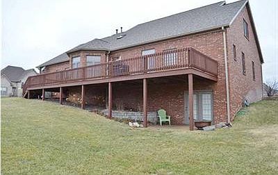 3rd image of 5833 Glen Lake Dr