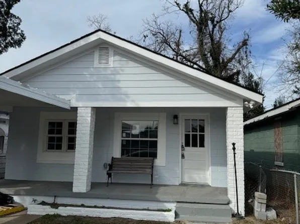 19 Burke Ave, Savannah, GA 31408