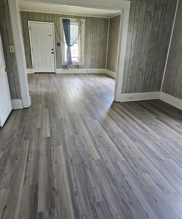 1st image of 3224 7th Ave
