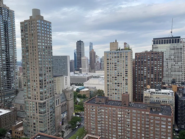 347 W 57th St #32B — Photo 12