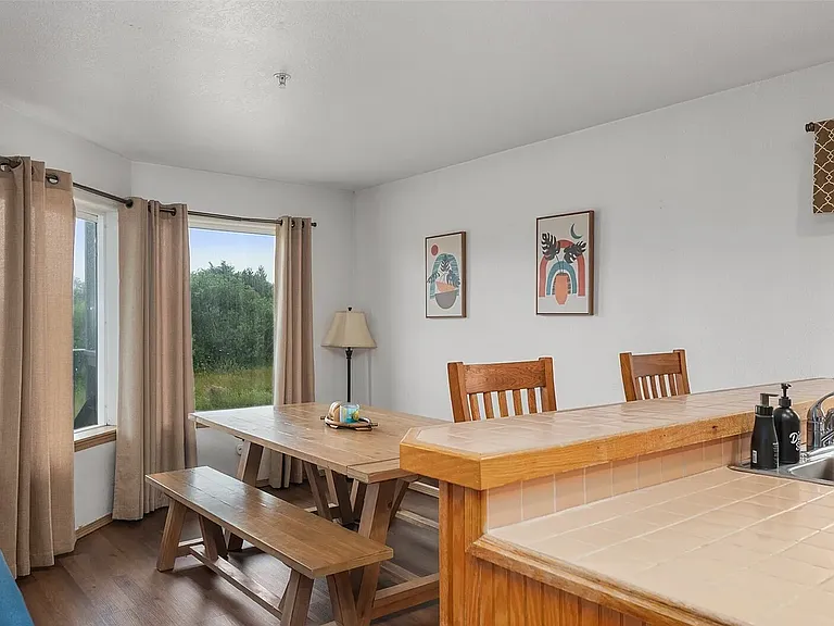 853 Ocean Shores Blvd NW #4 — Photo 6
