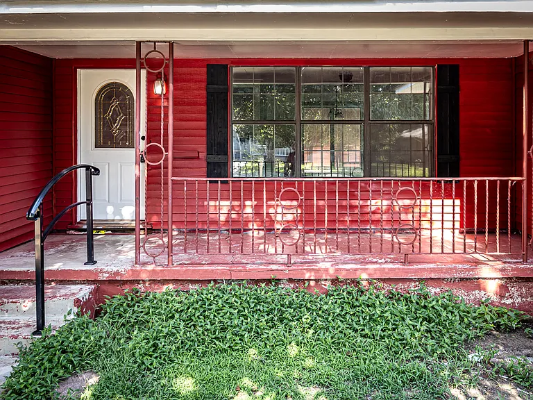 713 NW 32nd St — Photo 29