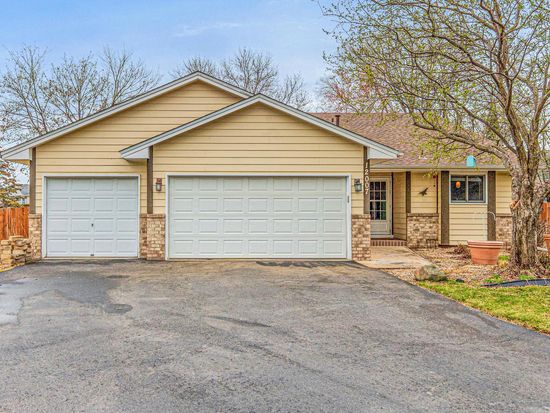 12007 Aztec St NW, Coon Rapids, MN 55433