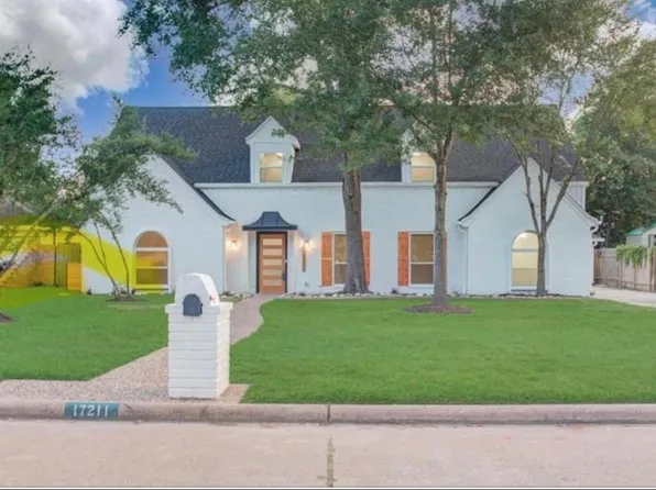 17211 Rolling Creek Dr, Houston, TX 77090