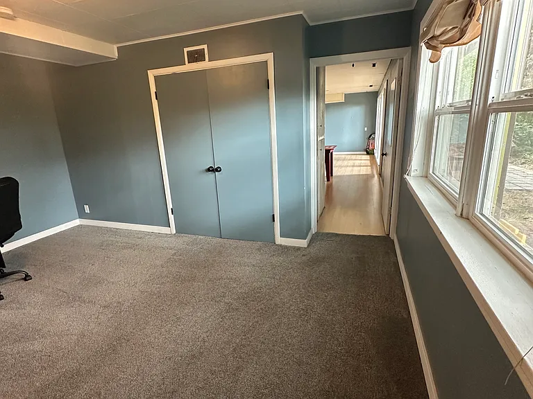 1725 NE Upper Dr — Photo 29