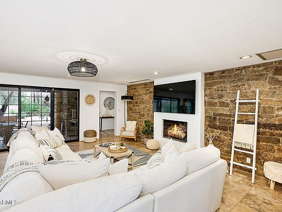 3rd image of 4129 E PALO VERDE Drive