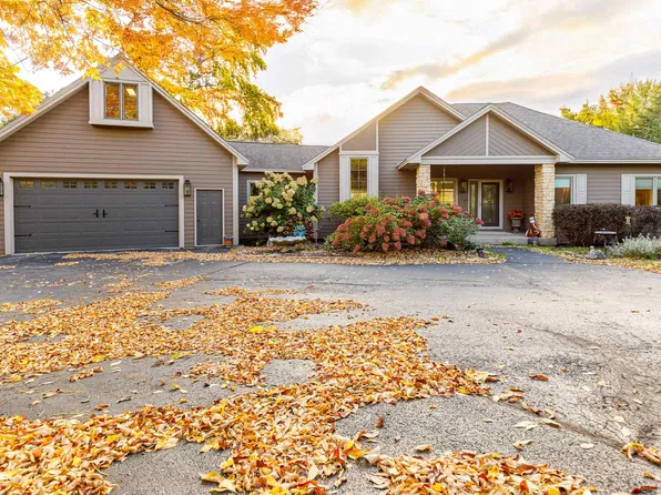 3 Timberon Trl, Galena, IL 61036