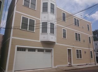 48 Baxter St, Boston, MA 02127