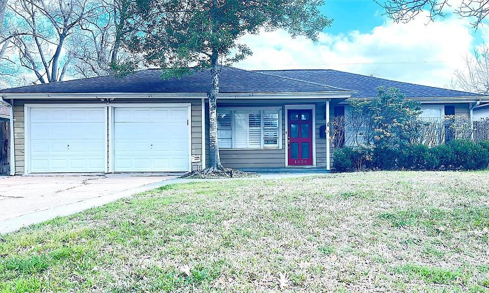 1st image of 1434 Glourie Dr