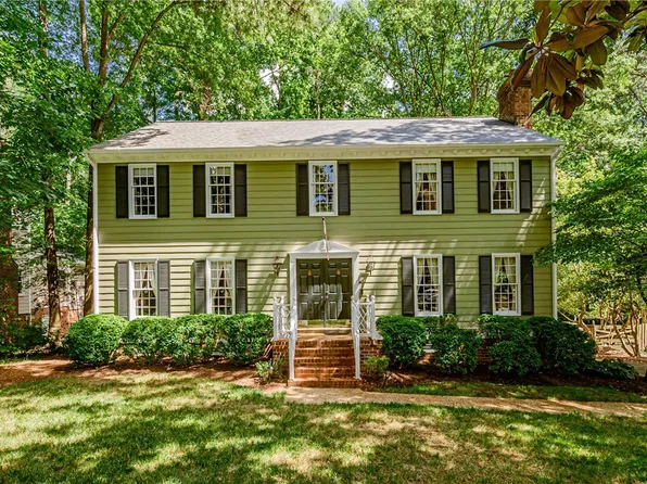 9109 Donora Dr, Henrico, VA 23229